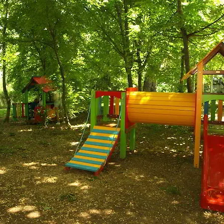 Alen Mak 7 Golden Sands